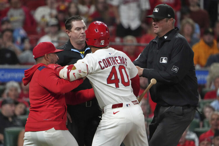 Pittsburgh Pirates surrender ninth-inning home run to St. Louis Cardinals' Alec Burleson in MLB defeat